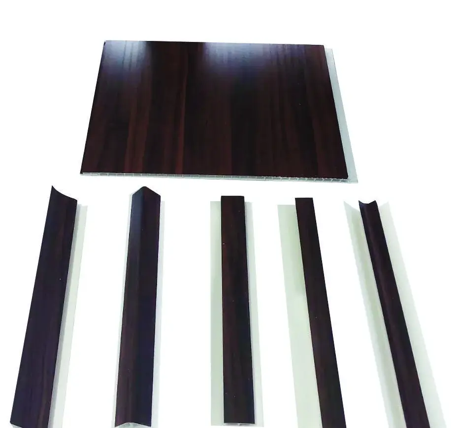 Tablilla PVC laminada tipo ébano